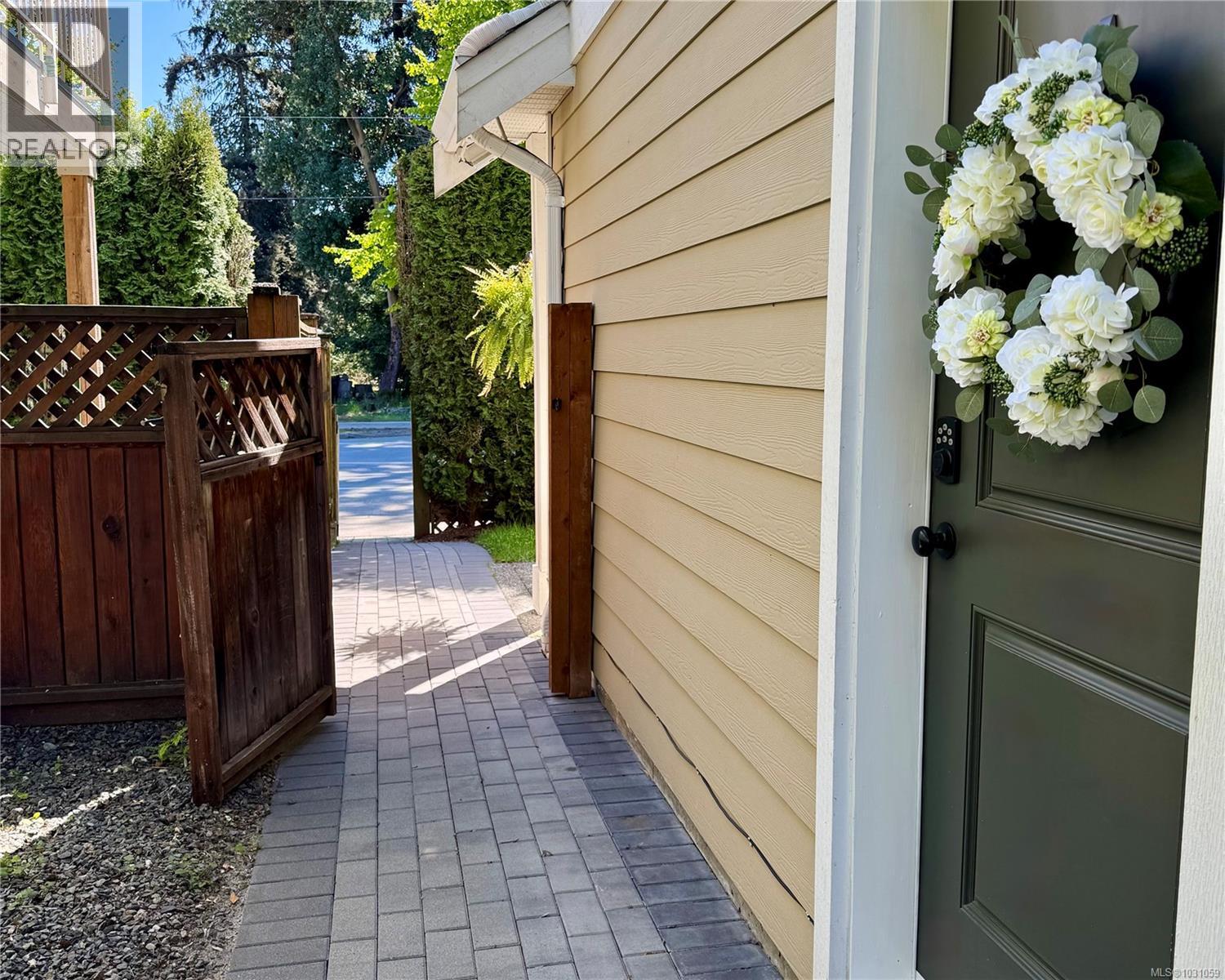 1221 Parkdale Creek Gdns, Langford, British Columbia  V9B 4G9 - Photo 24 - 1031059