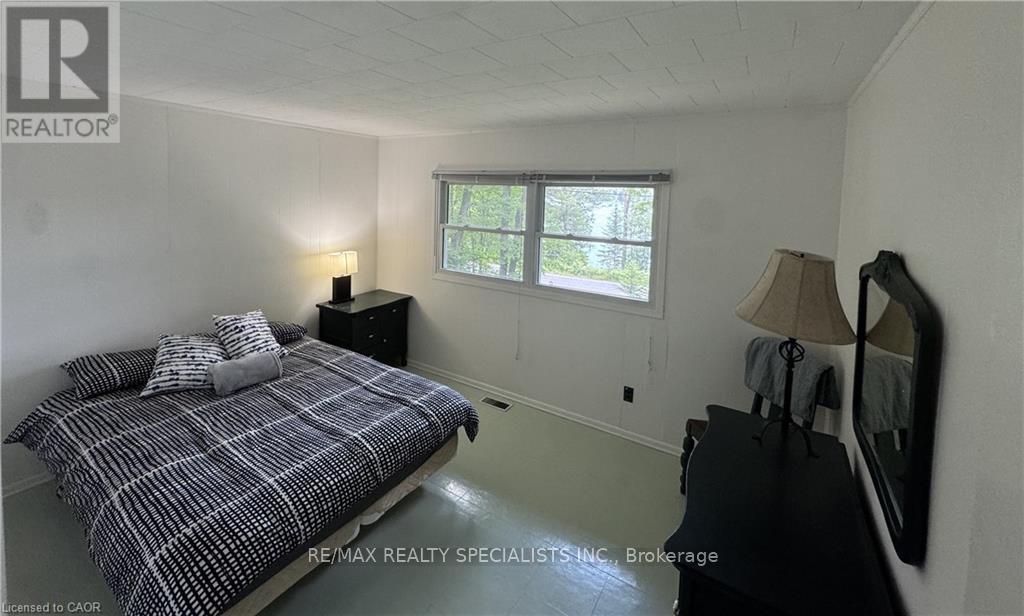 5803 Haliburton Lake Road, Dysart Et Al, Ontario  K0M 1S0 - Photo 22 - X12659458