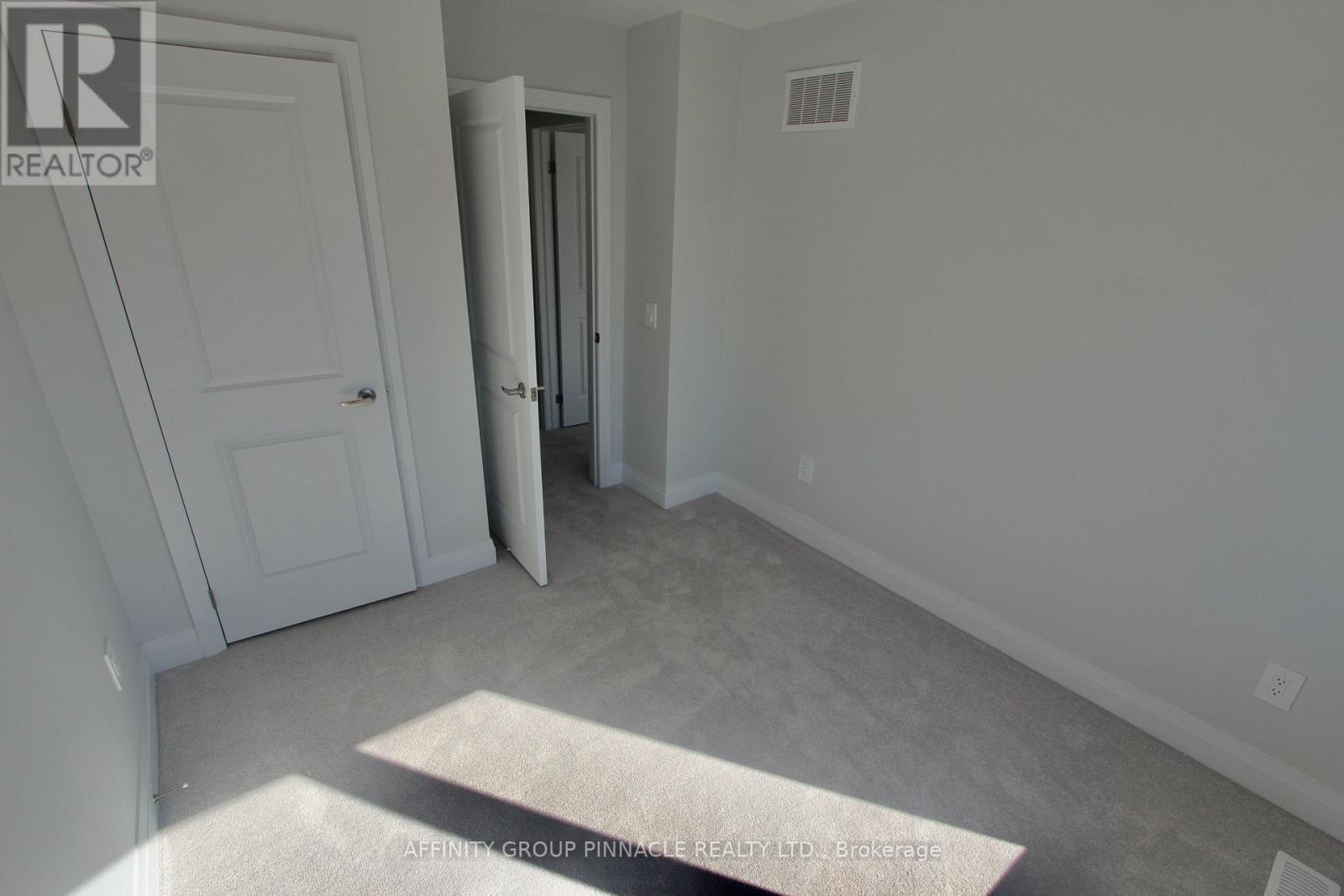 24 Walters Street, Kawartha Lakes, Ontario  K9V 0S2 - Photo 12 - X13047812