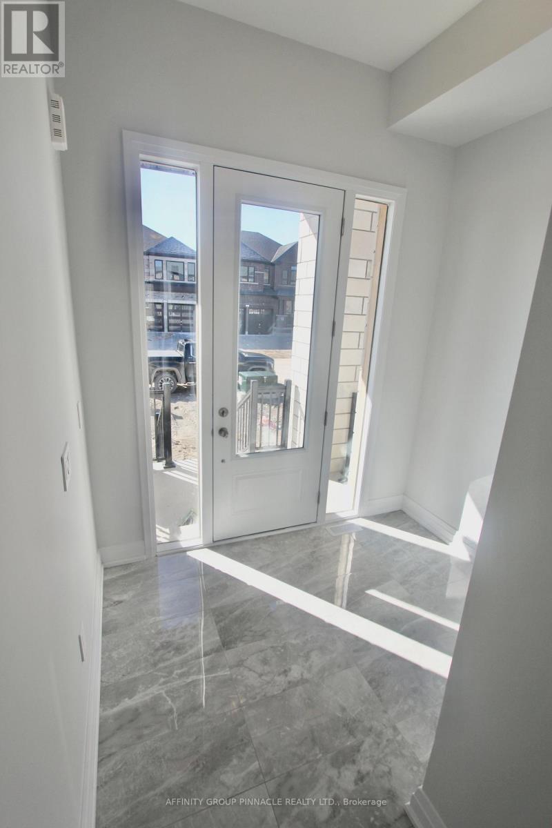 24 Walters Street, Kawartha Lakes, Ontario  K9V 0S2 - Photo 3 - X13047812