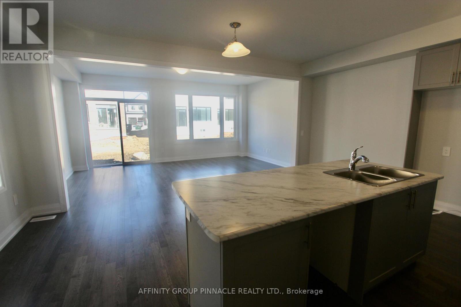 24 Walters Street, Kawartha Lakes, Ontario  K9V 0S2 - Photo 7 - X13047812