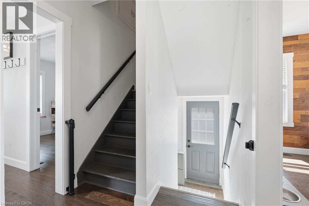 226 East 27th Street, Hamilton, Ontario  L8V 3G4 - Photo 19 - 40820979