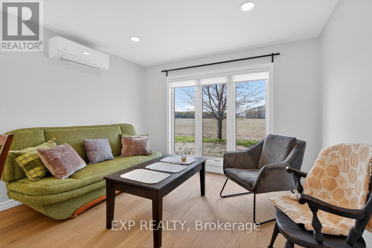 37008 Third Line, Southwold, Ontario  N0L 2G0 - Photo 16 - X13047700