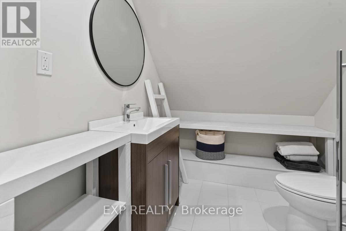 37008 Third Line, Southwold, Ontario  N0L 2G0 - Photo 23 - X13047700