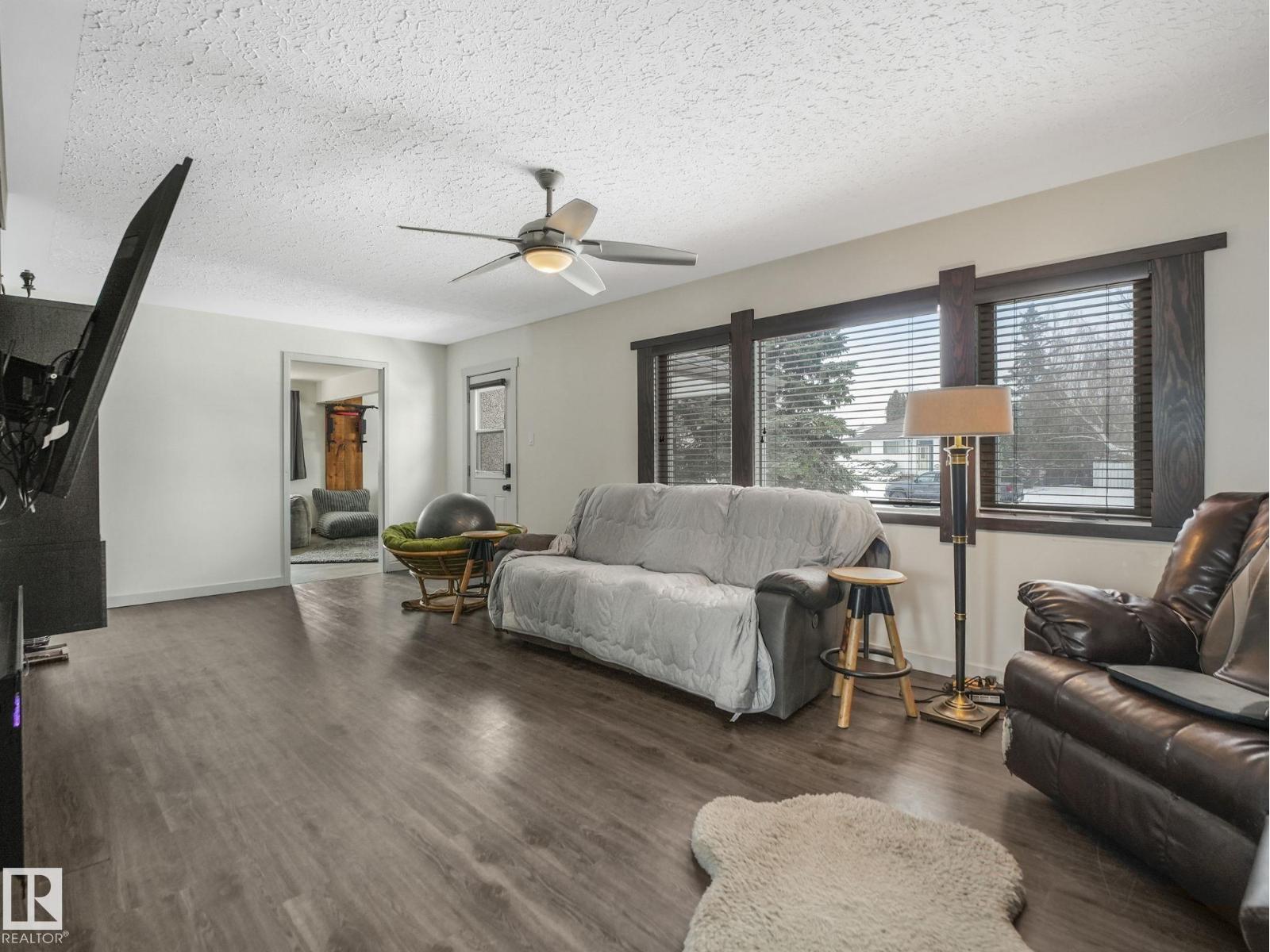 7607 70 Av Nw, Edmonton, Alberta  T6C 0A3 - Photo 10 - E4484340