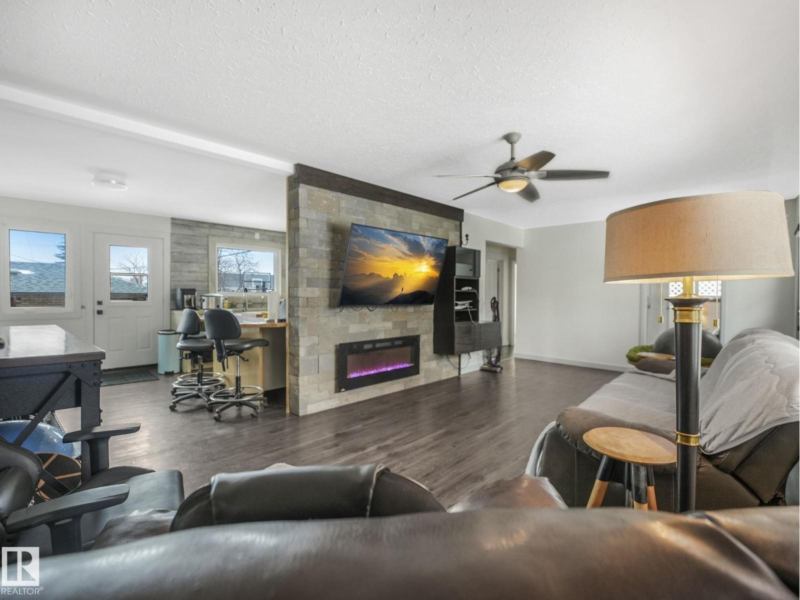 7607 70 Av Nw, Edmonton, Alberta  T6C 0A3 - Photo 13 - E4484340