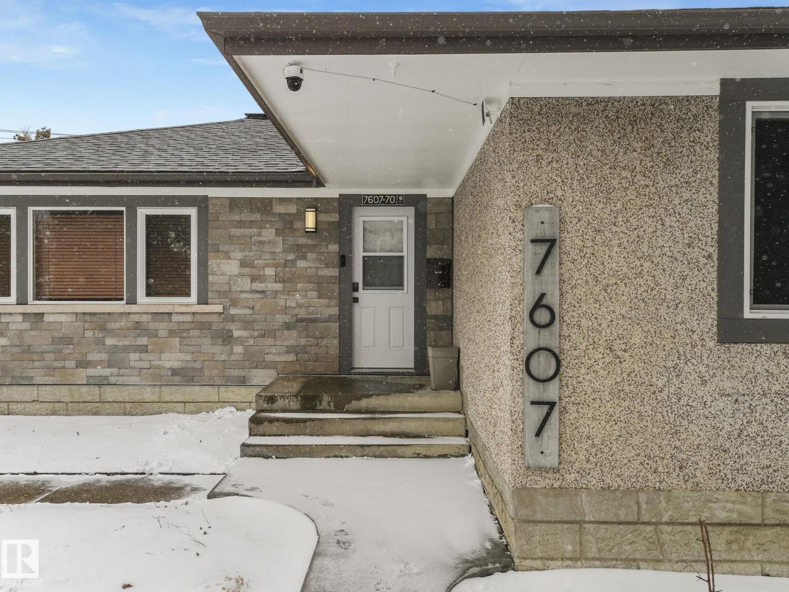 7607 70 Av Nw, Edmonton, Alberta  T6C 0A3 - Photo 3 - E4484340