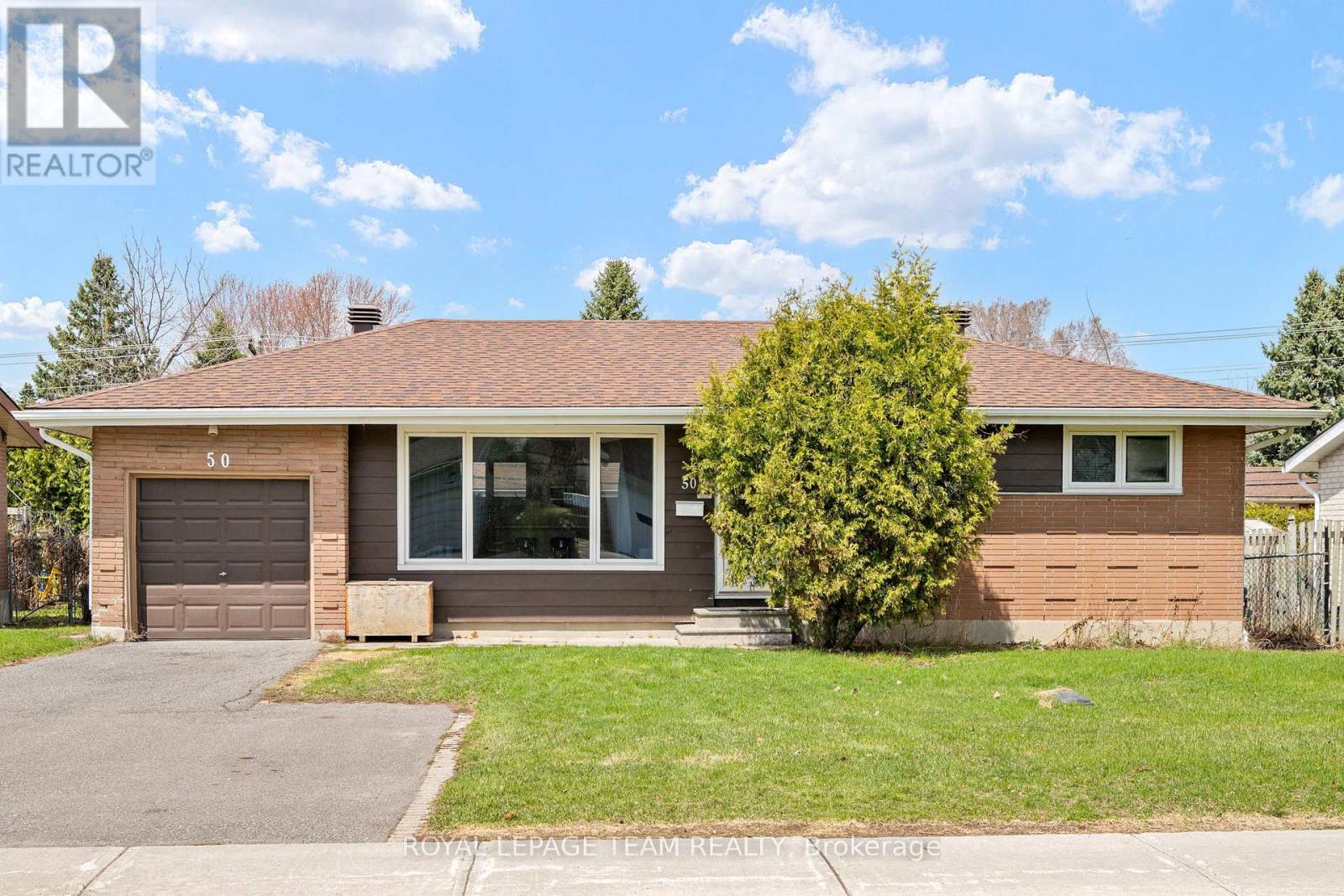 50 HILLIARD AVENUE, Ottawa, Ontario