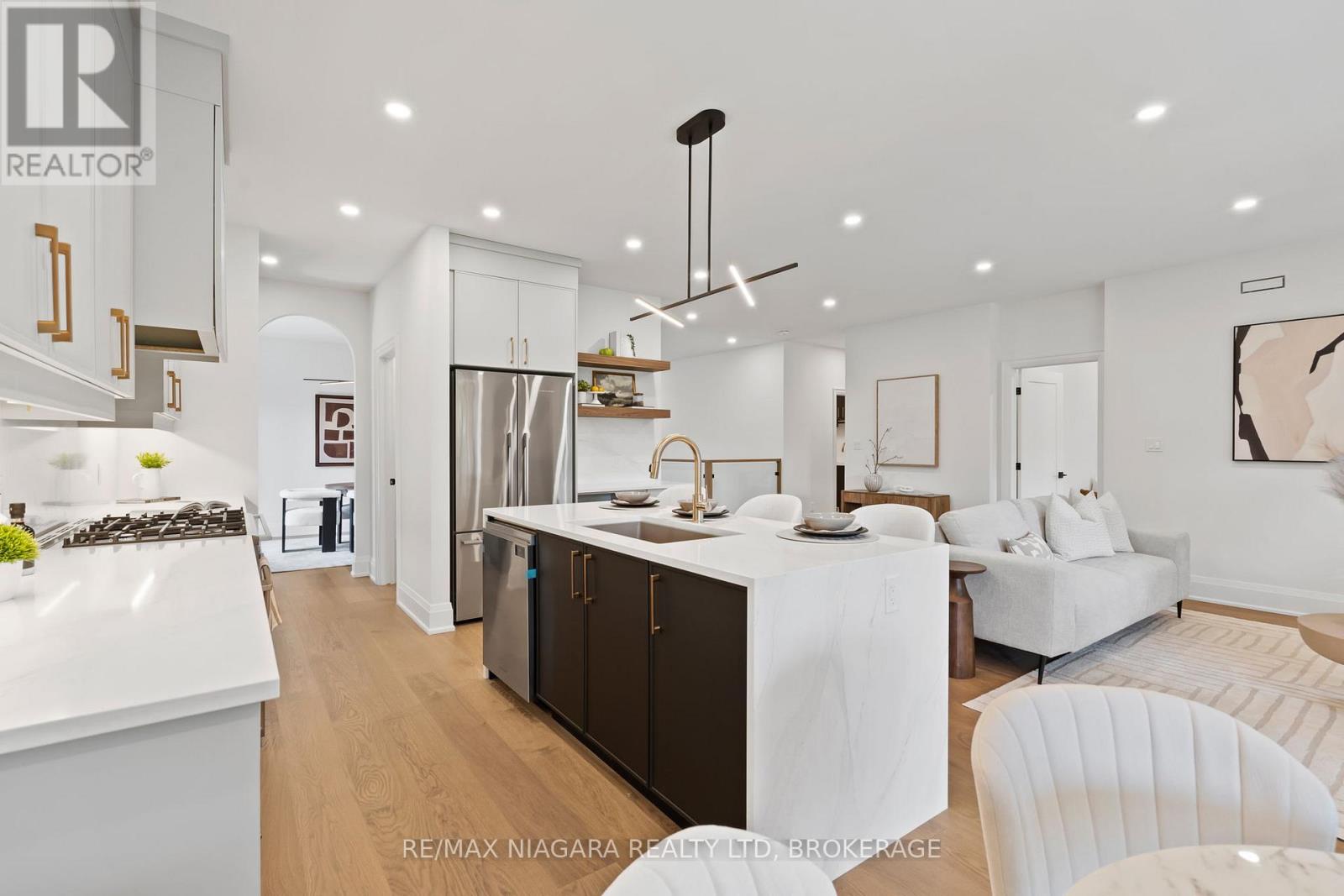 17 Accursi Crescent, Pelham, Ontario  L0S 1E2 - Photo 16 - X13047758