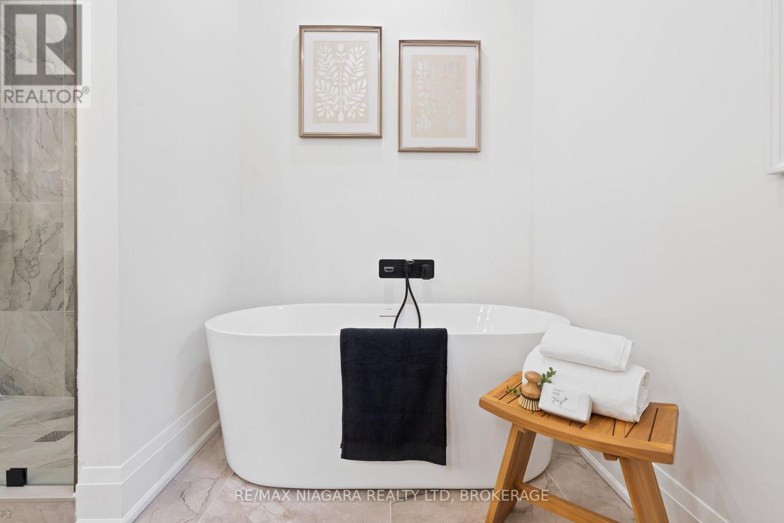 17 Accursi Crescent, Pelham, Ontario  L0S 1E2 - Photo 27 - X13047758