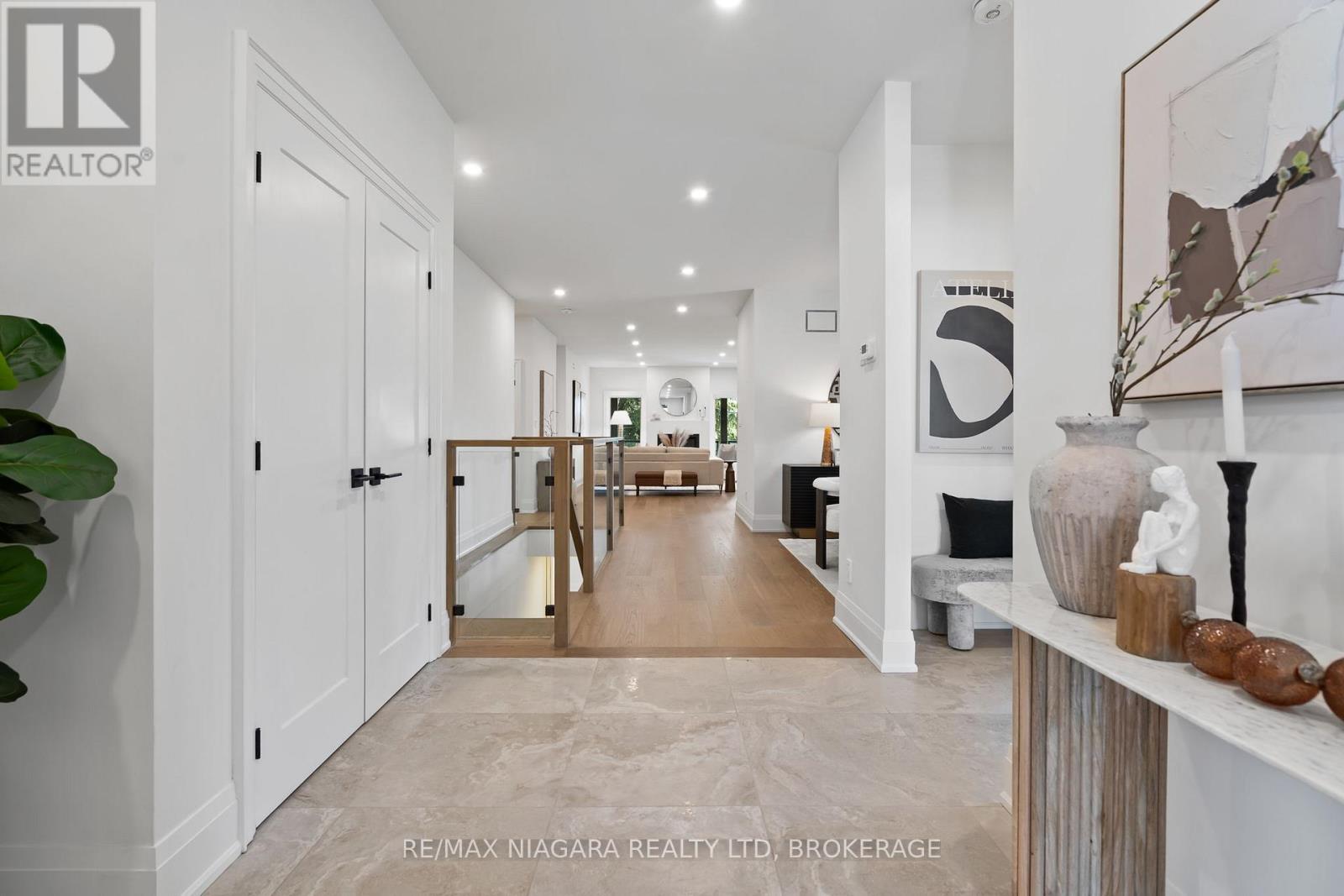 17 Accursi Crescent, Pelham, Ontario  L0S 1E2 - Photo 6 - X13047758