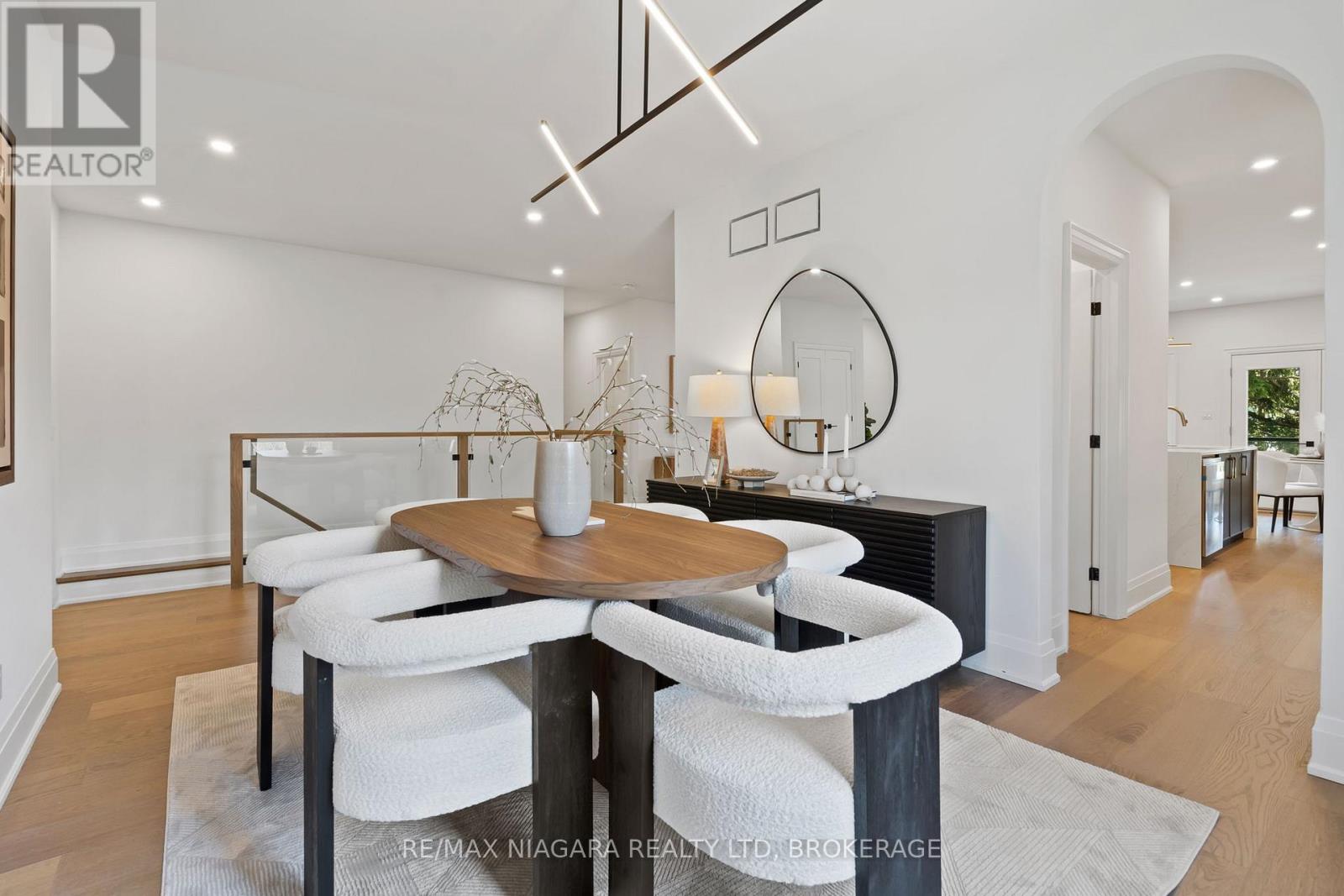 17 Accursi Crescent, Pelham, Ontario  L0S 1E2 - Photo 8 - X13047758