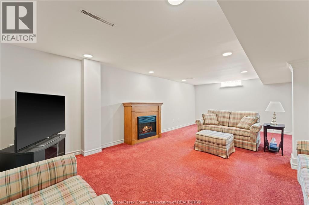 3570 Roxborough Boulevard, Windsor, Ontario  N9E 3A2 - Photo 23 - 26009272