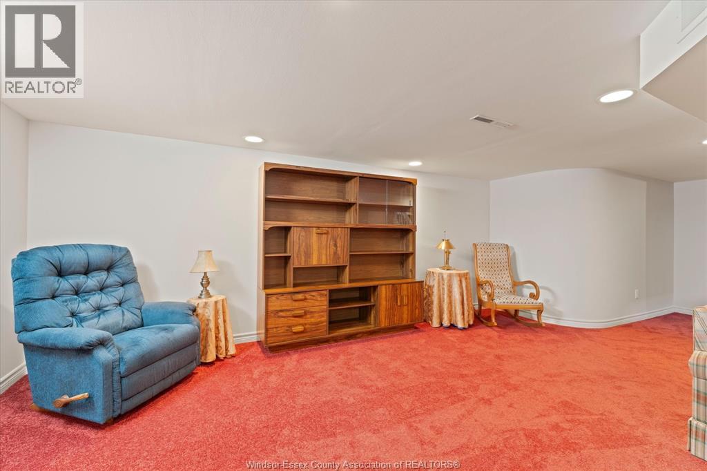 3570 Roxborough Boulevard, Windsor, Ontario  N9E 3A2 - Photo 24 - 26009272
