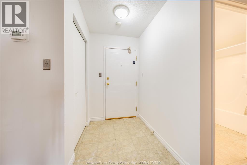 3000 Sandwich Street Unit# 414, Windsor, Ontario  N9C 4G3 - Photo 20 - 26009260