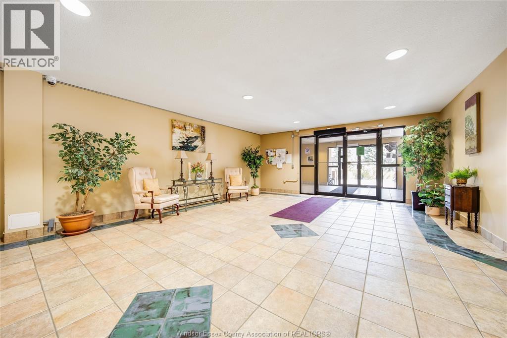 3000 Sandwich Street Unit# 414, Windsor, Ontario  N9C 4G3 - Photo 4 - 26009260