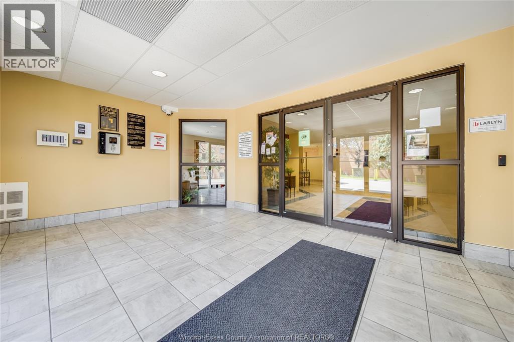 3000 Sandwich Street Unit# 414, Windsor, Ontario  N9C 4G3 - Photo 5 - 26009260