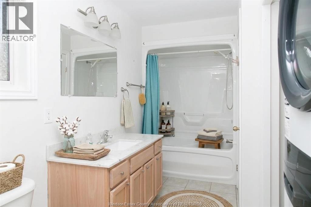 8 Sand Pebble Crescent, Kingsville, Ontario  N9Y 4B3 - Photo 9 - 26009206