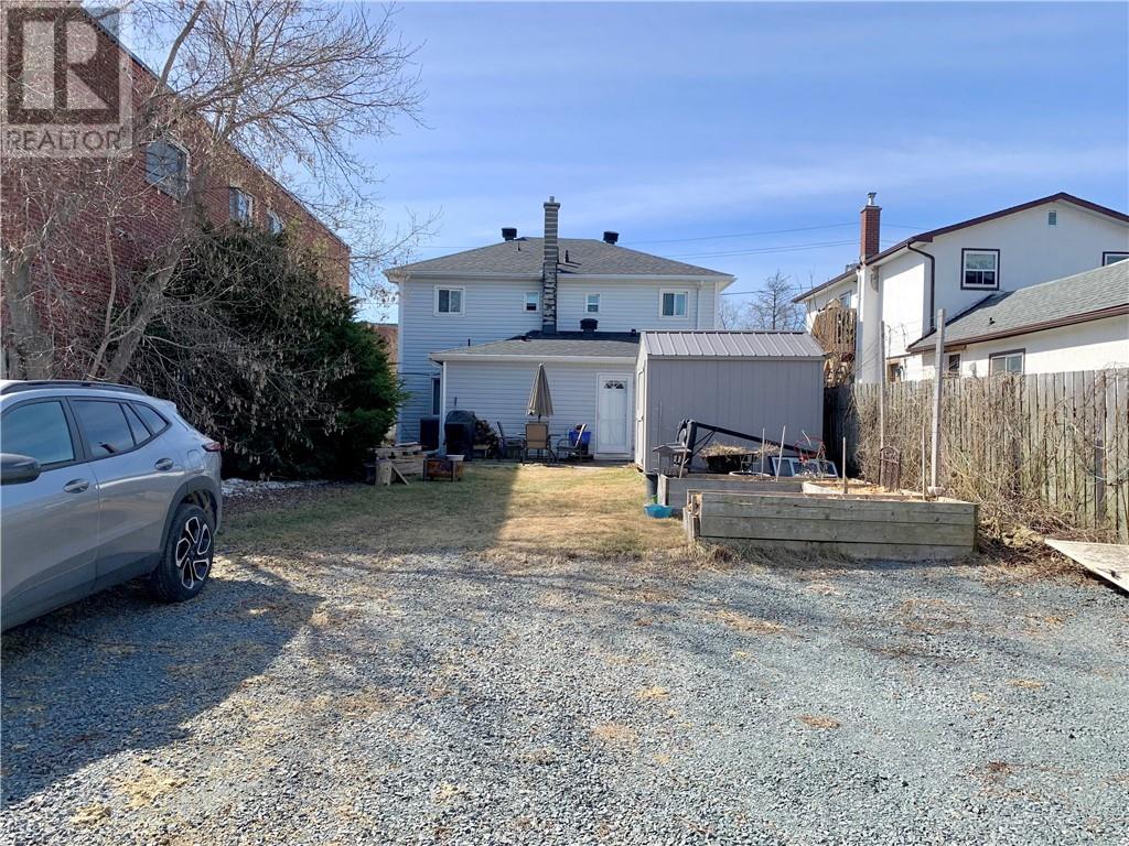 248 Dell, Greater Sudbury, Ontario  P3C 2Y6 - Photo 2 - 2127075