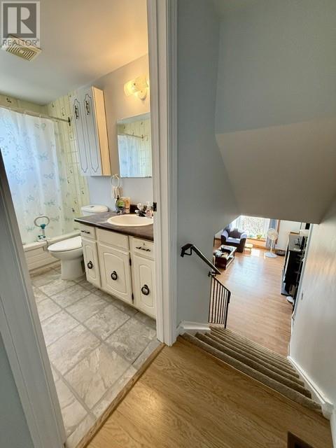 38 Ottawa Ave, Elliot Lake, Ontario  P5A 2P1 - Photo 21 - 2127209