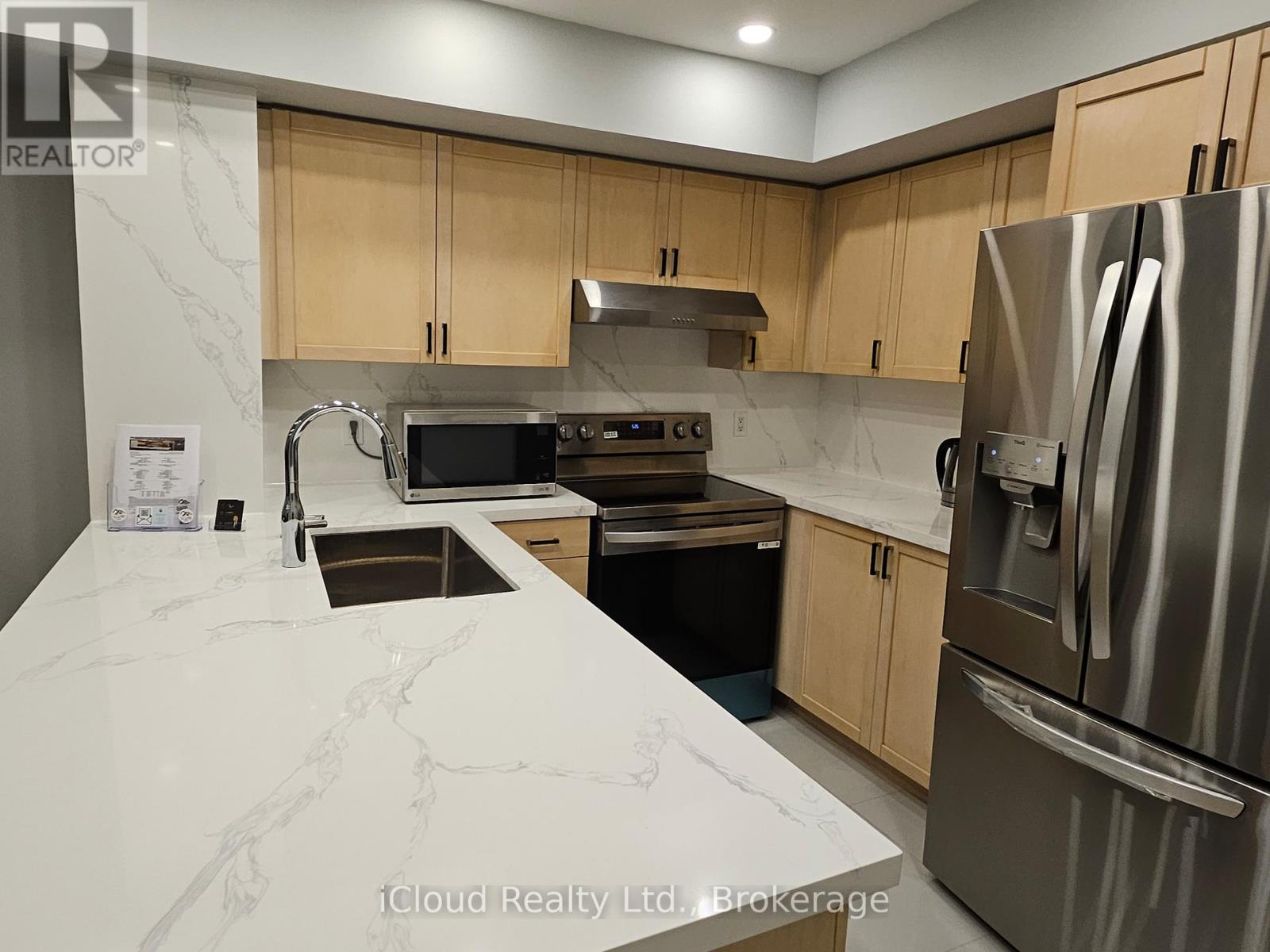 11 - 285 Antibes Drive, Toronto, Ontario  M2R 3X9 - Photo 16 - C12980692