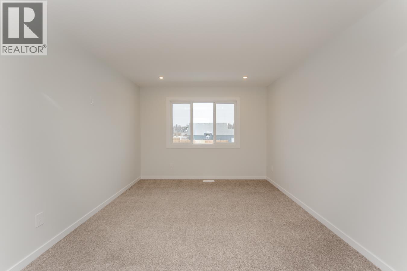 5108 Woodvalley Drive, Prince George, British Columbia  V2K 0B6 - Photo 13 - R3070555