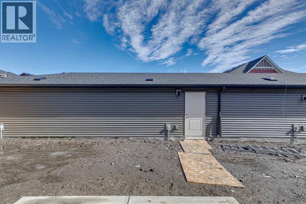 15 Emberside Park, Cochrane, Alberta  T4C 3H8 - Photo 25 - A2292948