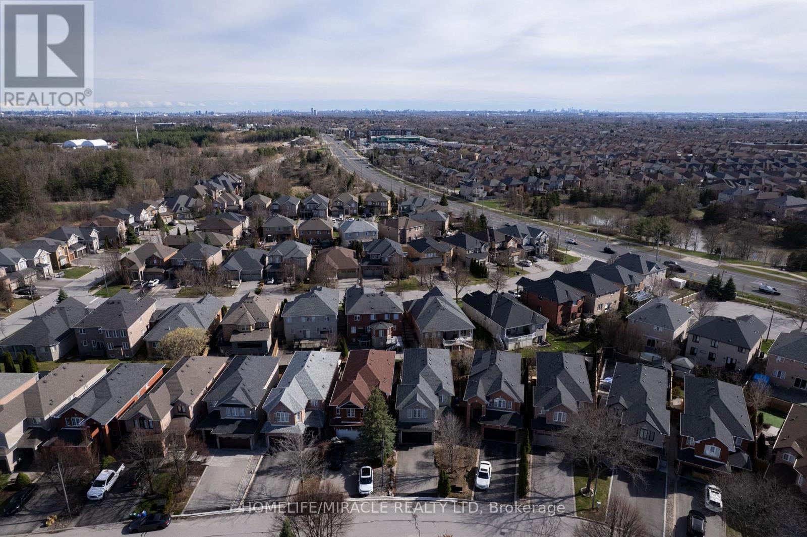 31 Water Garden Lane, Vaughan, Ontario  L4H 1N2 - Photo 45 - N13014646