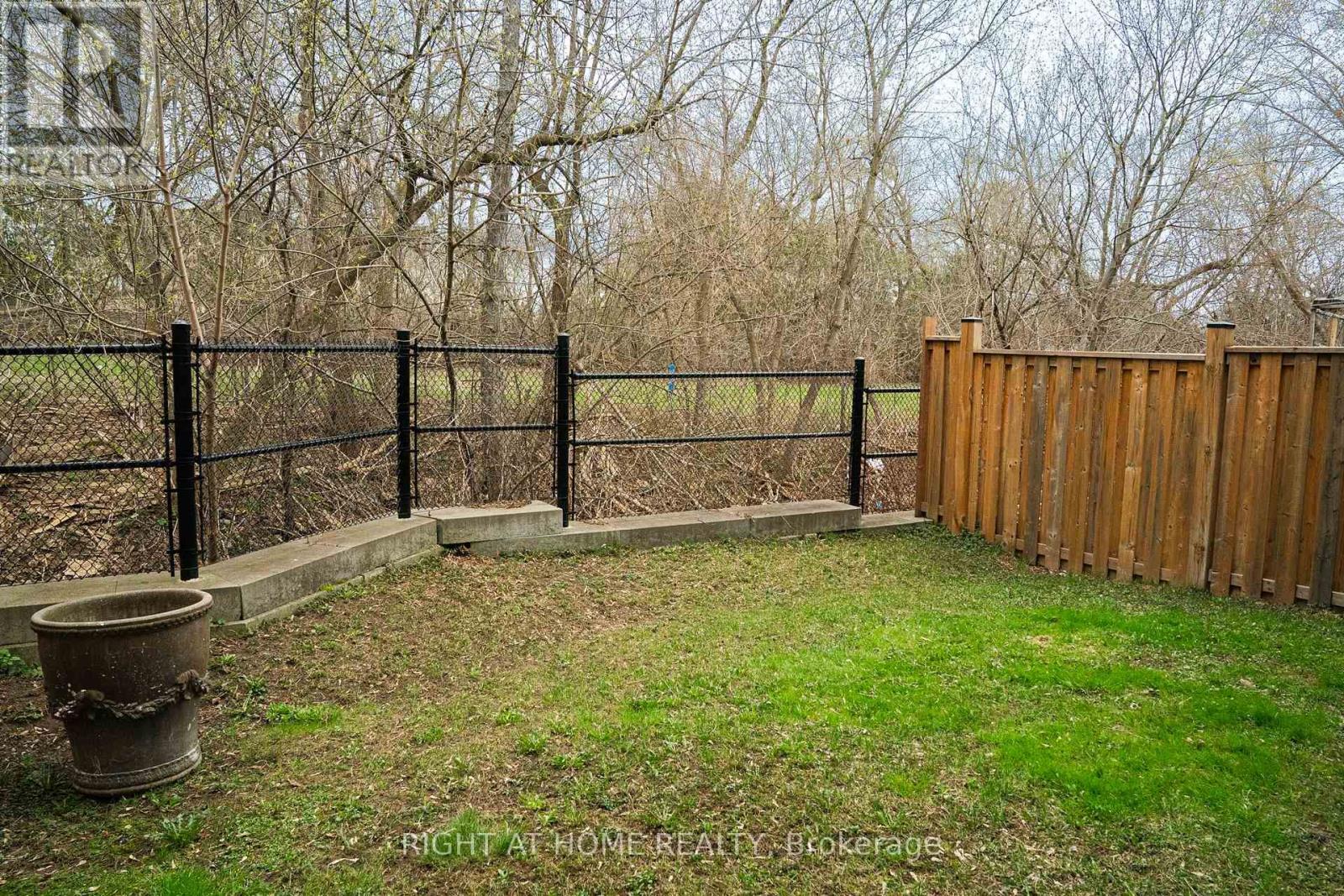 26 Great Heron Court, King, Ontario  L7B 0P4 - Photo 40 - N13047492