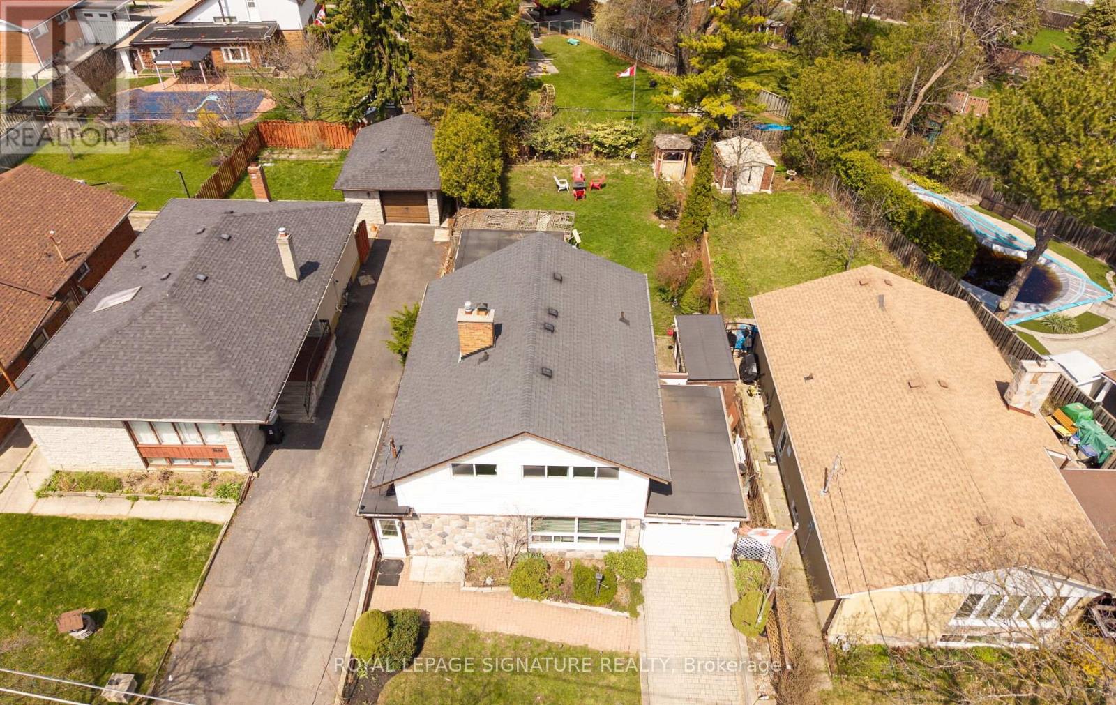 60 Hinton Road, Toronto, Ontario  M9W 2V7 - Photo 4 - W13047538