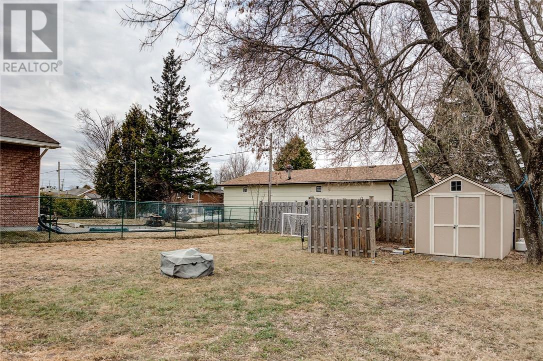 1265 Arvo, Sudbury, Ontario  P3A 3P1 - Photo 17 - 2127332