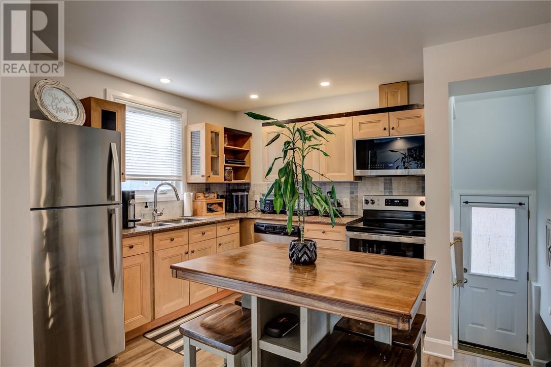 1265 Arvo, Sudbury, Ontario  P3A 3P1 - Photo 5 - 2127332