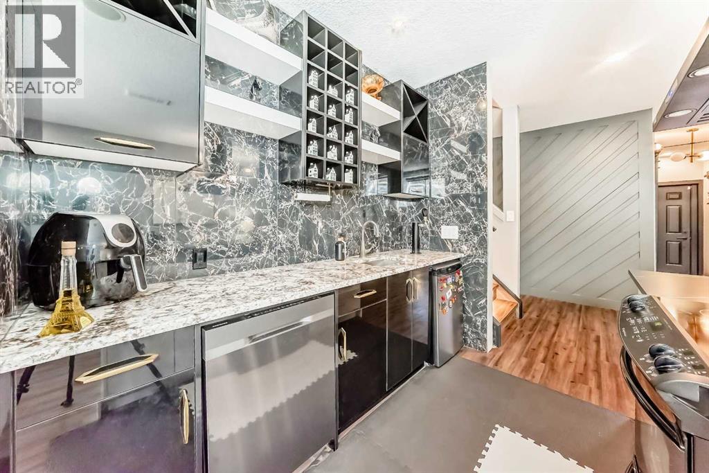 630 Rocky Ridge View Nw, Calgary, Alberta  T3G 5C2 - Photo 38 - A2292560