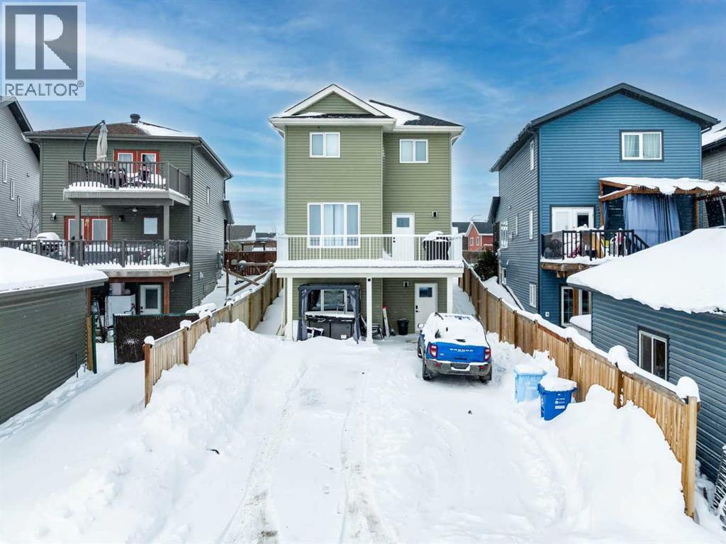 736 Athabasca Avenue, Fort Mcmurray, Alberta  T9J 1H7 - Photo 35 - A2305100