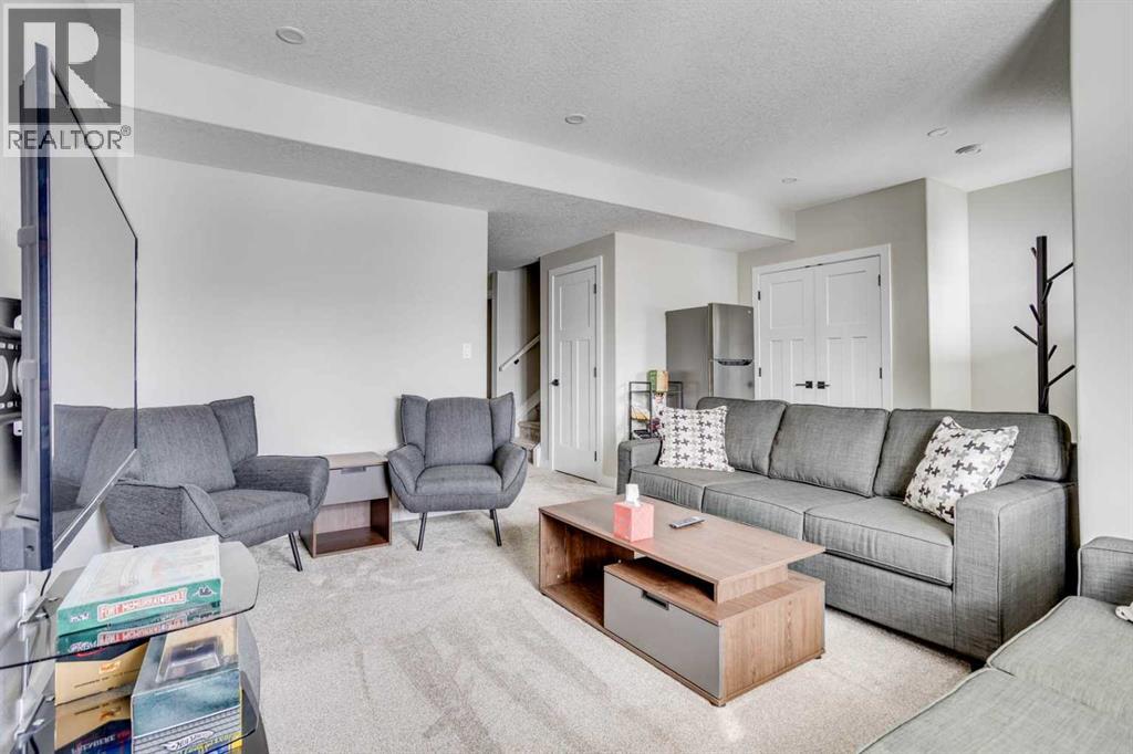 736 Athabasca Avenue, Fort Mcmurray, Alberta  T9J 1H7 - Photo 25 - A2305100