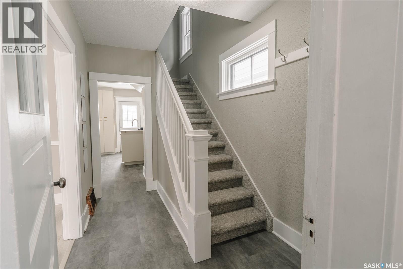 1328 D Avenue N, Saskatoon, Saskatchewan  S7L 1P3 - Photo 13 - SK034020