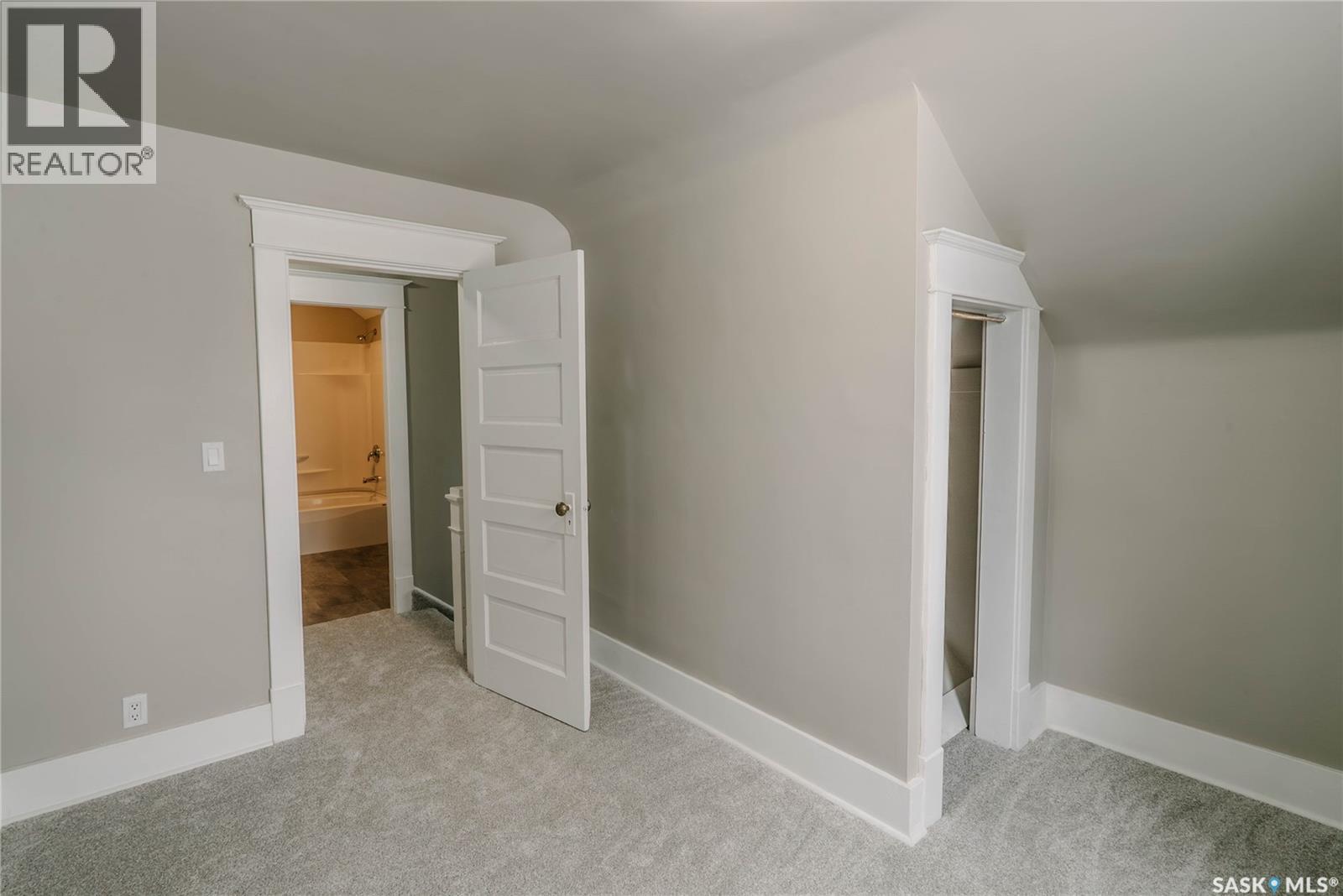 1328 D Avenue N, Saskatoon, Saskatchewan  S7L 1P3 - Photo 15 - SK034020