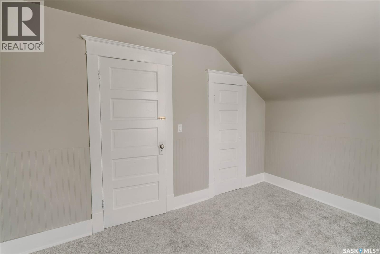 1328 D Avenue N, Saskatoon, Saskatchewan  S7L 1P3 - Photo 22 - SK034020