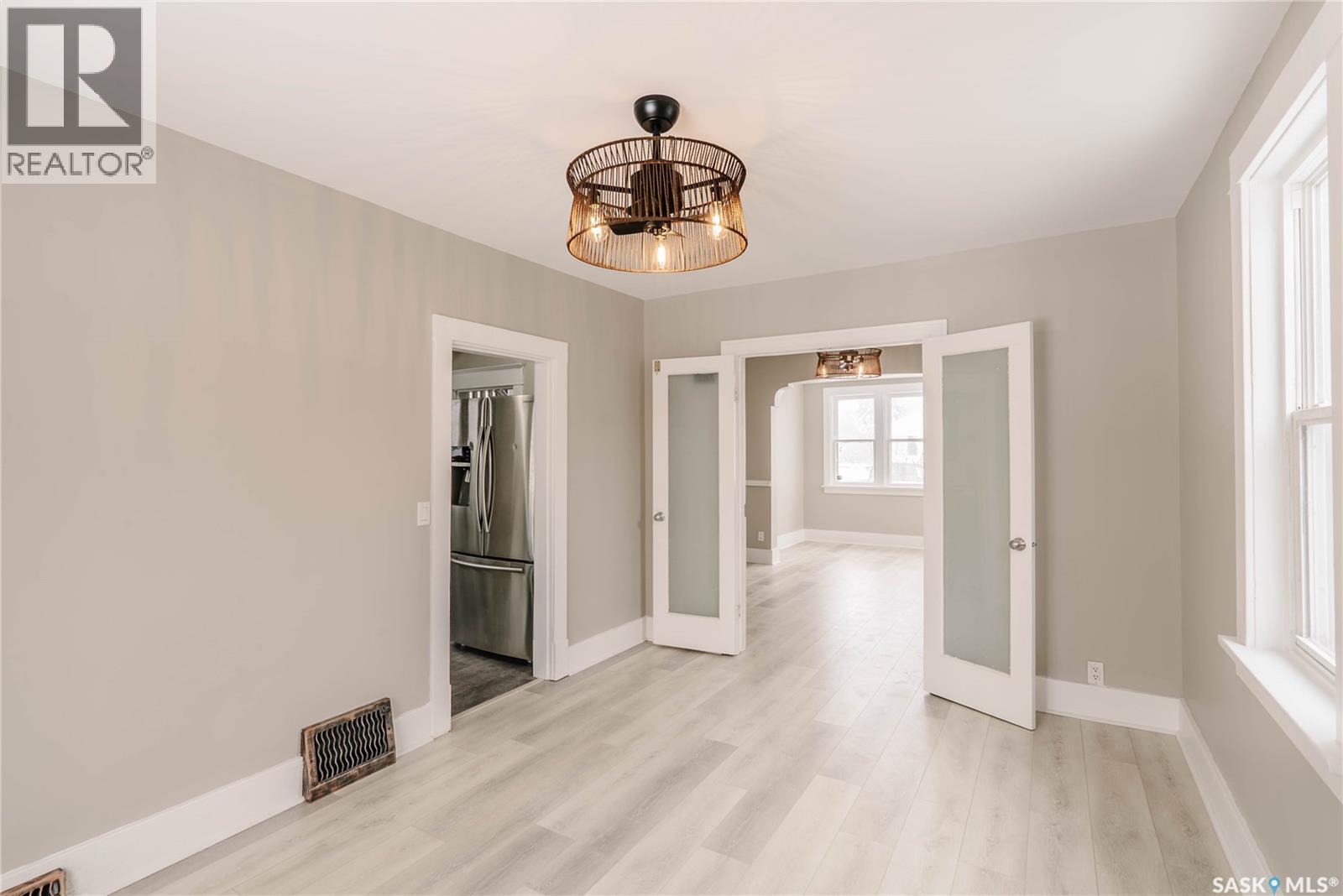 1328 D Avenue N, Saskatoon, Saskatchewan  S7L 1P3 - Photo 6 - SK034020