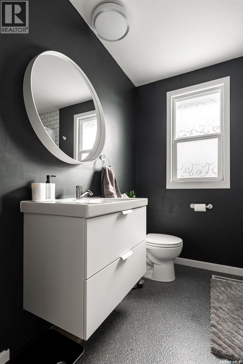 612 M Avenue S, Saskatoon, Saskatchewan  S7M 2L2 - Photo 17 - SK033991