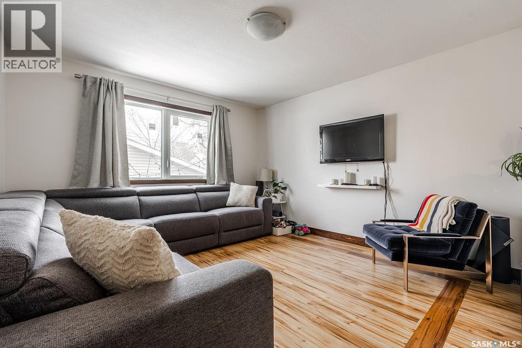 612 M Avenue S, Saskatoon, Saskatchewan  S7M 2L2 - Photo 22 - SK033991