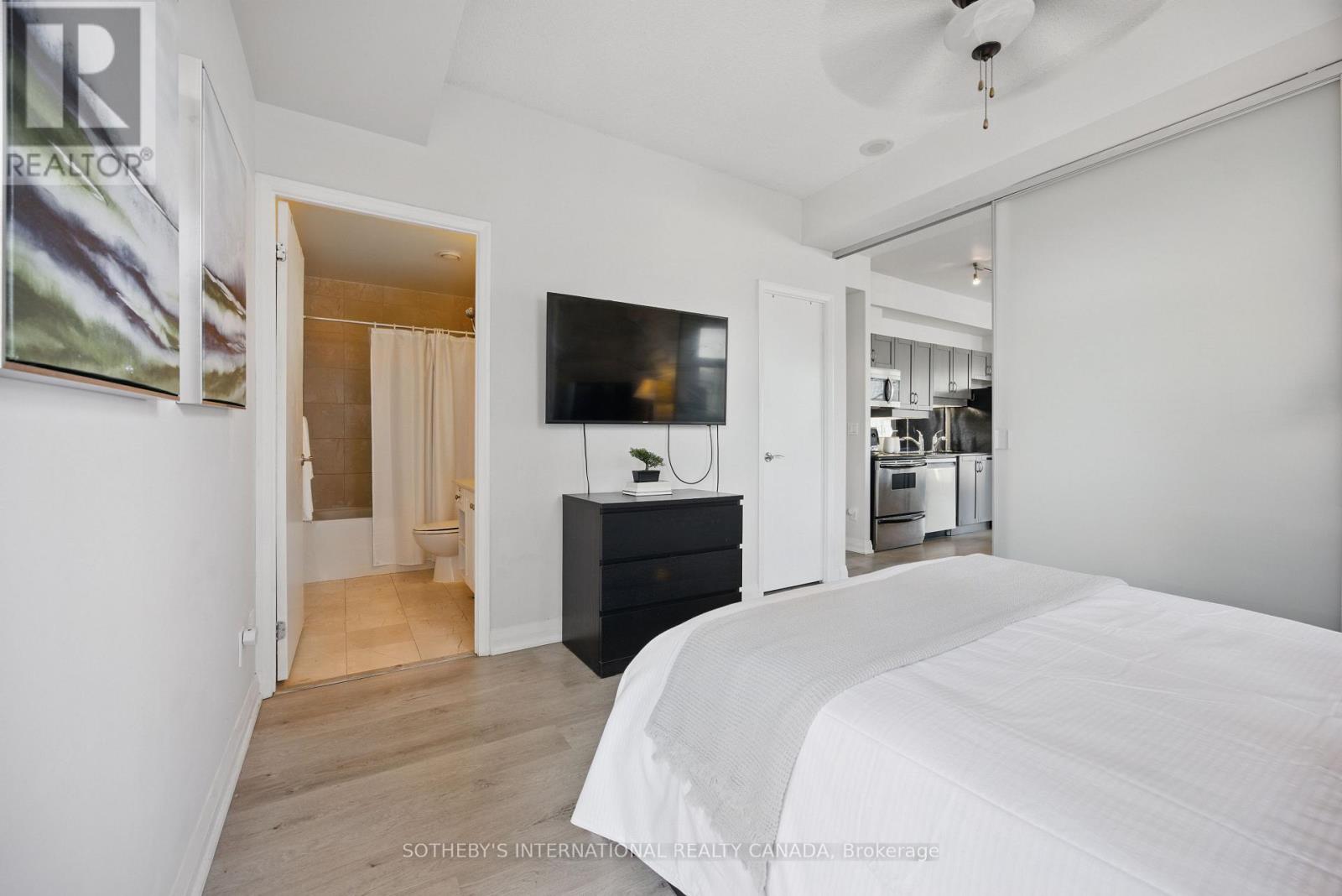 1307 - 220 Victoria Street, Toronto, Ontario  M5B 2R6 - Photo 16 - C13047684