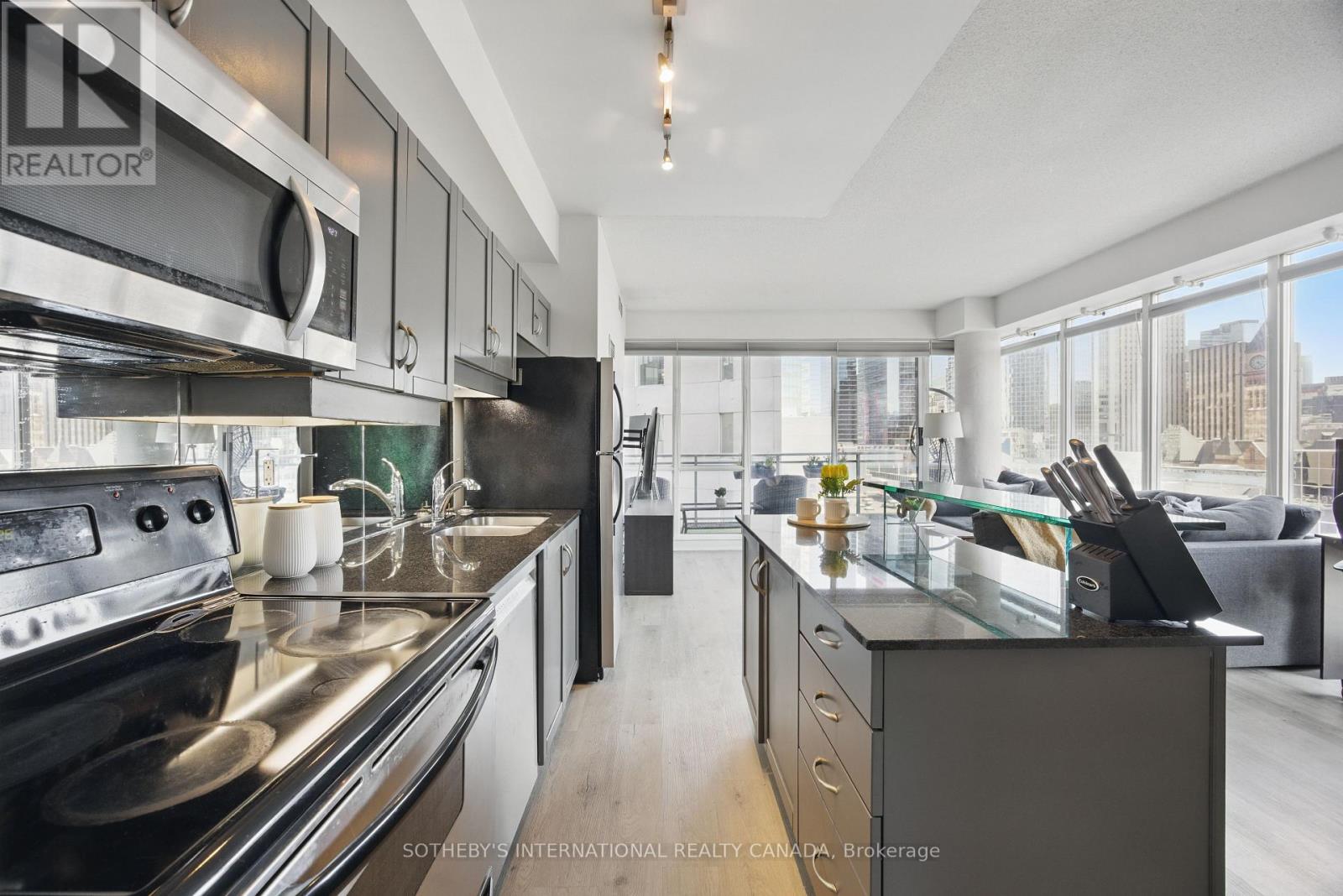 1307 - 220 Victoria Street, Toronto, Ontario  M5B 2R6 - Photo 6 - C13047684