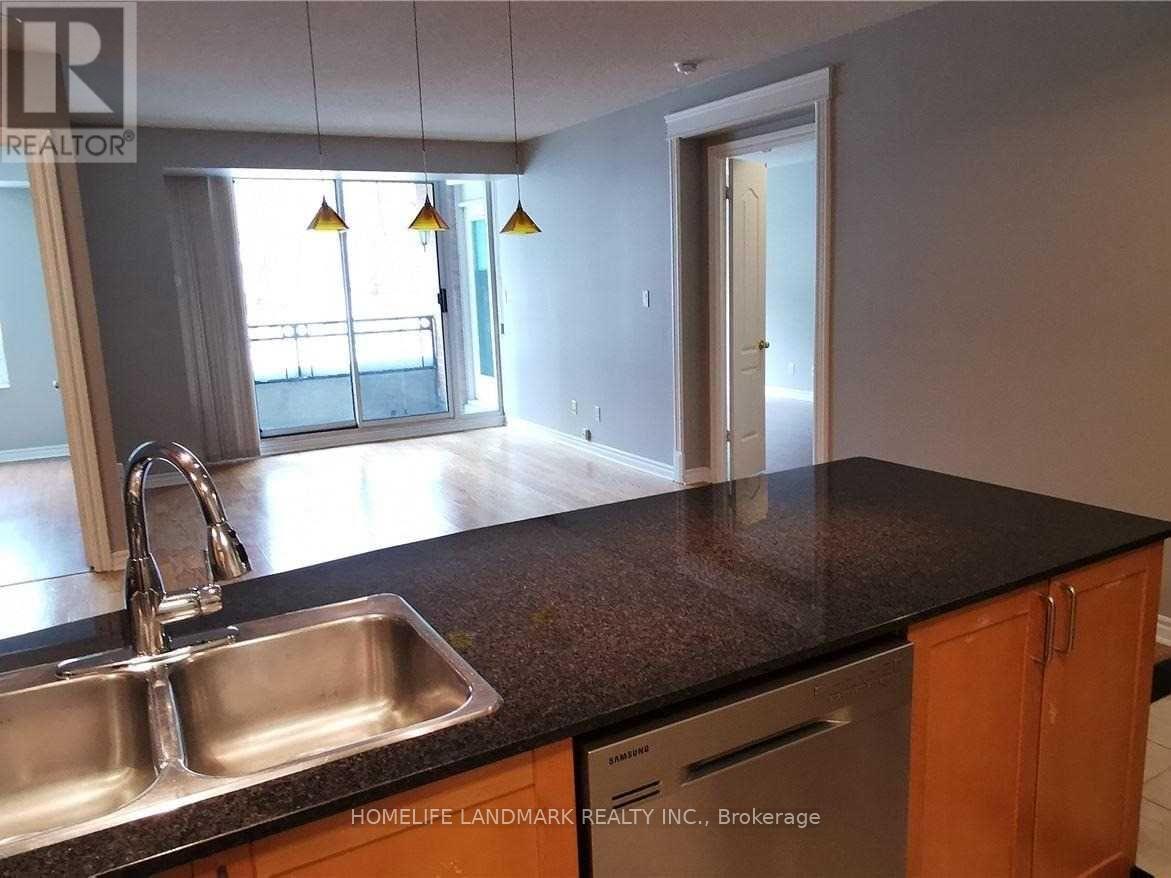 304 - 18 William Carson Crescent, Toronto, Ontario  M2P 2G6 - Photo 8 - C13047714