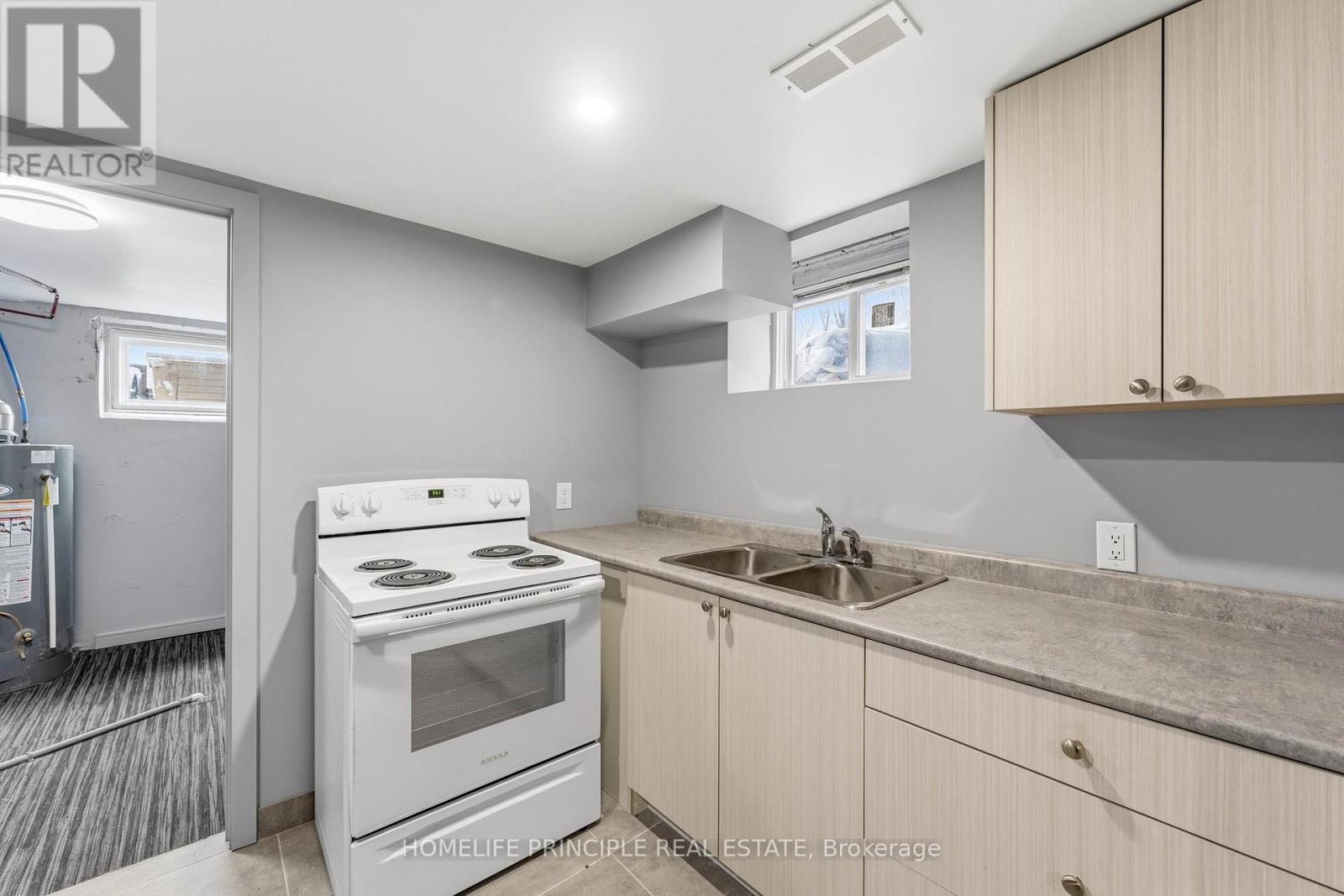 B1-Bsmt - 116 Shaftesbury Street, Toronto, Ontario  M3H 5L9 - Photo 15 - C13047724