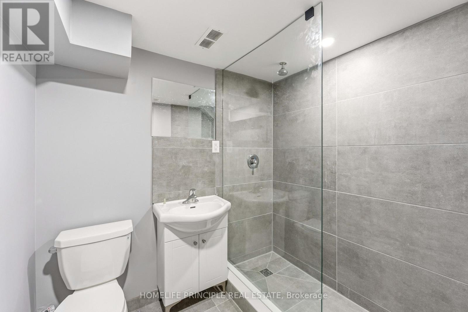 B1-Bsmt - 116 Shaftesbury Street, Toronto, Ontario  M3H 5L9 - Photo 33 - C13047724