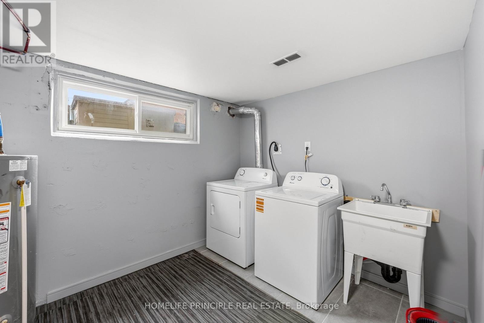 B1-Bsmt - 116 Shaftesbury Street, Toronto, Ontario  M3H 5L9 - Photo 35 - C13047724