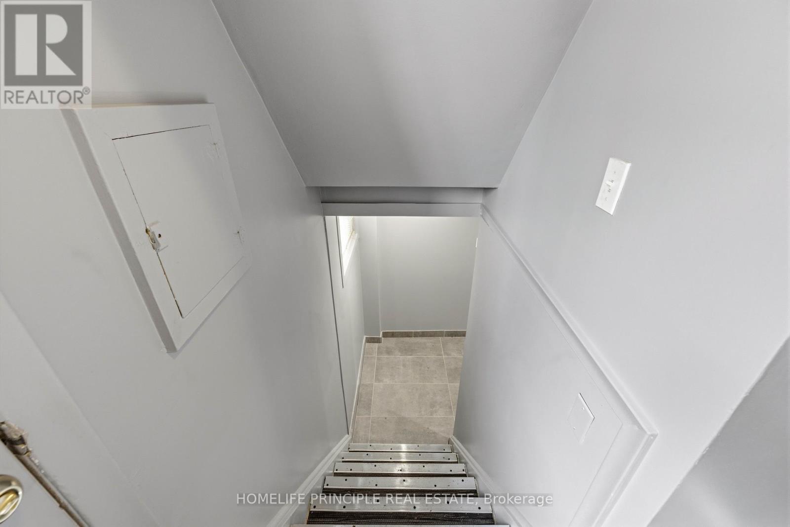 B1-Bsmt - 116 Shaftesbury Street, Toronto, Ontario  M3H 5L9 - Photo 8 - C13047724