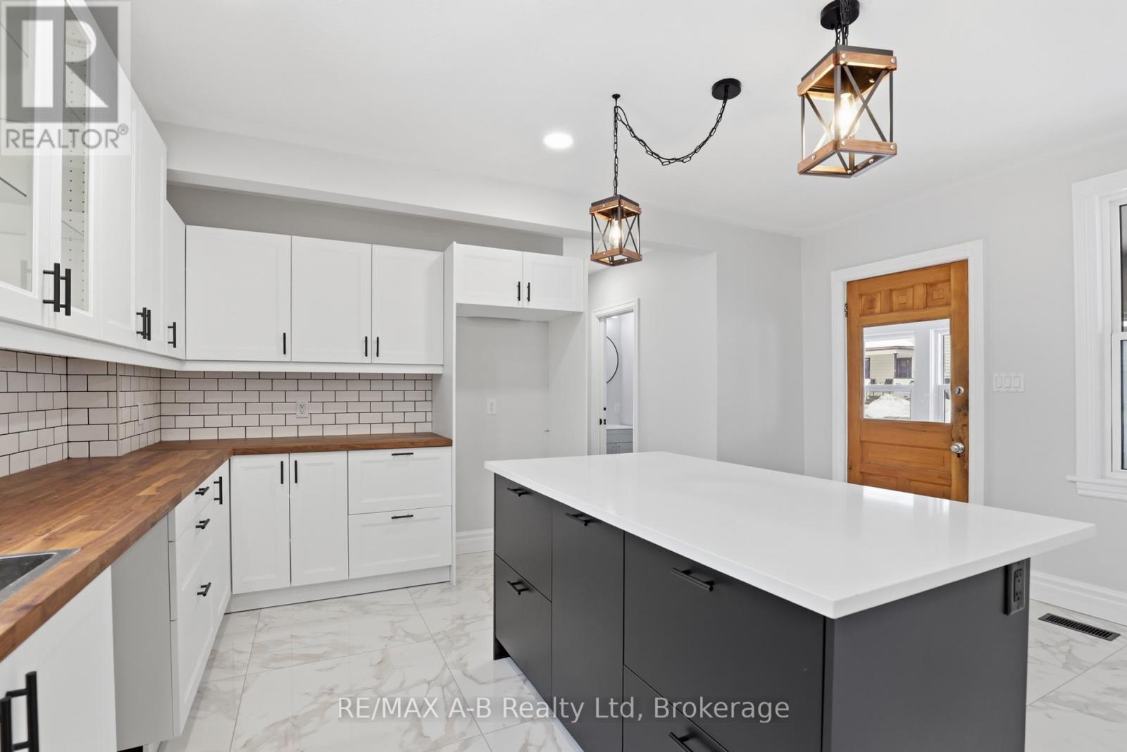 307 Nelson Street, Stratford, Ontario  N5A 2K5 - Photo 16 - X12811596