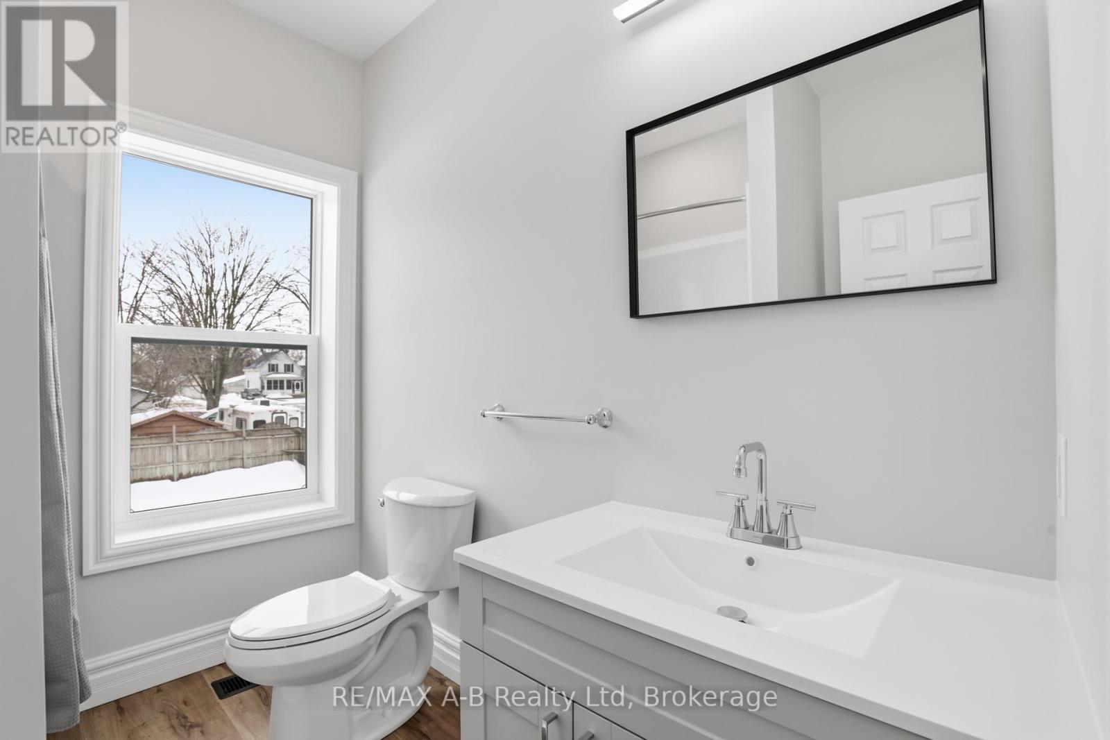 307 Nelson Street, Stratford, Ontario  N5A 2K5 - Photo 32 - X12811596